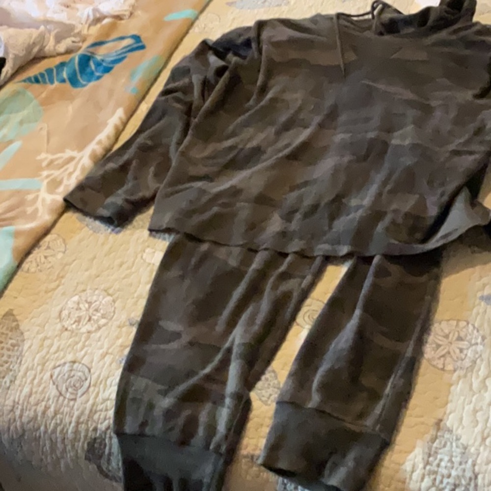 Camo Lounge Set